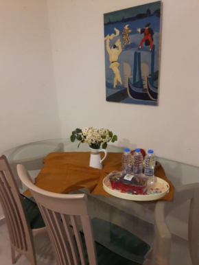 Argy's Home in the City Center